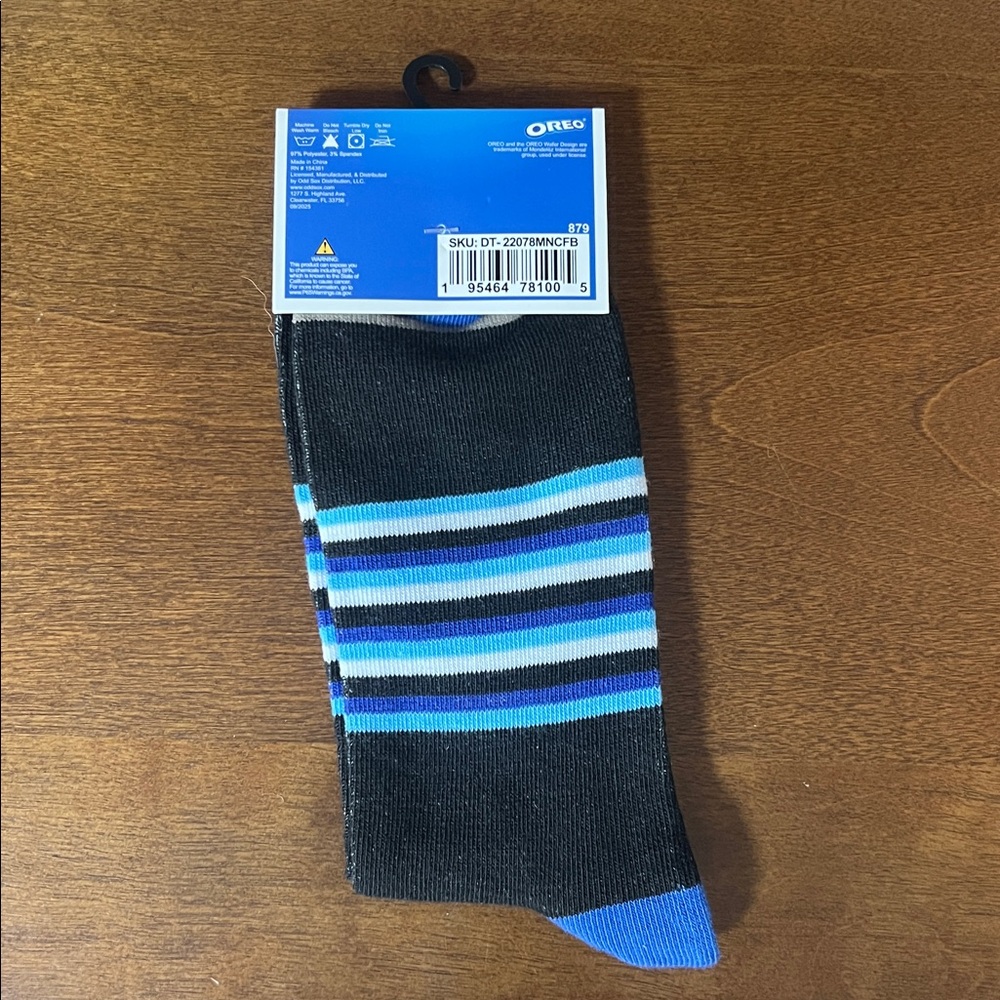 Oreo Crew Socks - Picture 3 of 3